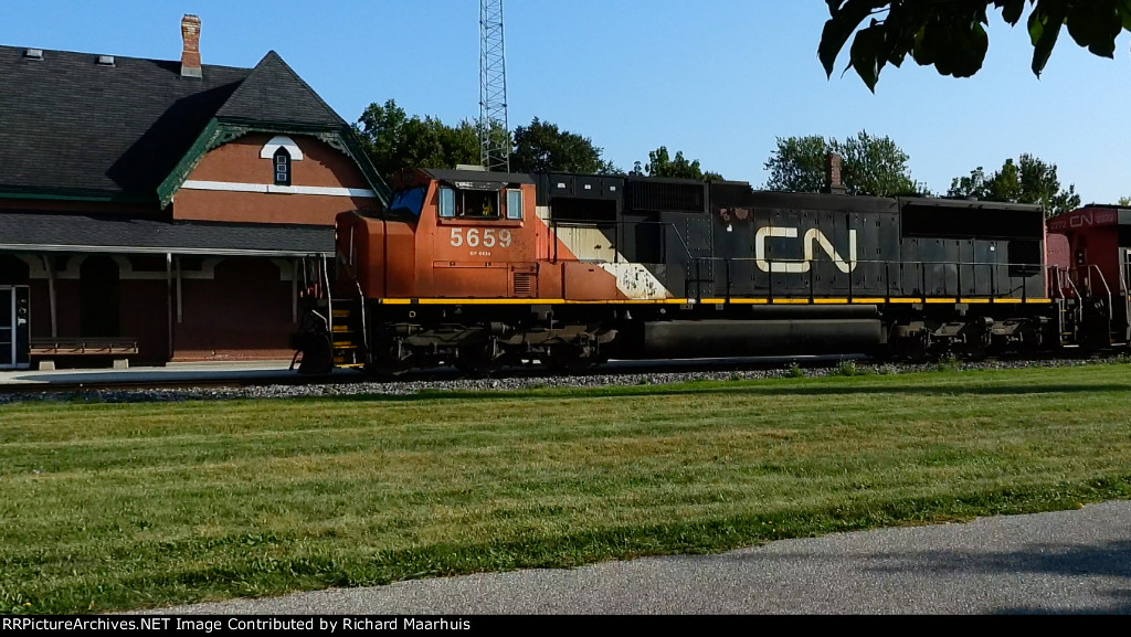 CN 5659